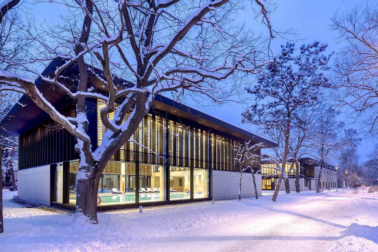 Eva Park Life & Spa Konstancin-Jeziorna Buitenkant foto