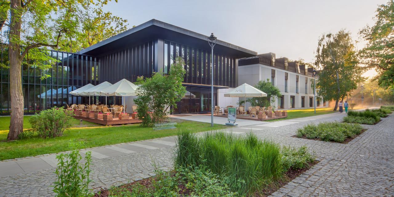 Eva Park Life & Spa Konstancin-Jeziorna Buitenkant foto